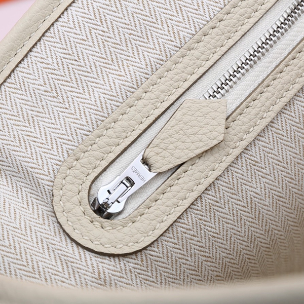 エルメスバッグ着用イメージ